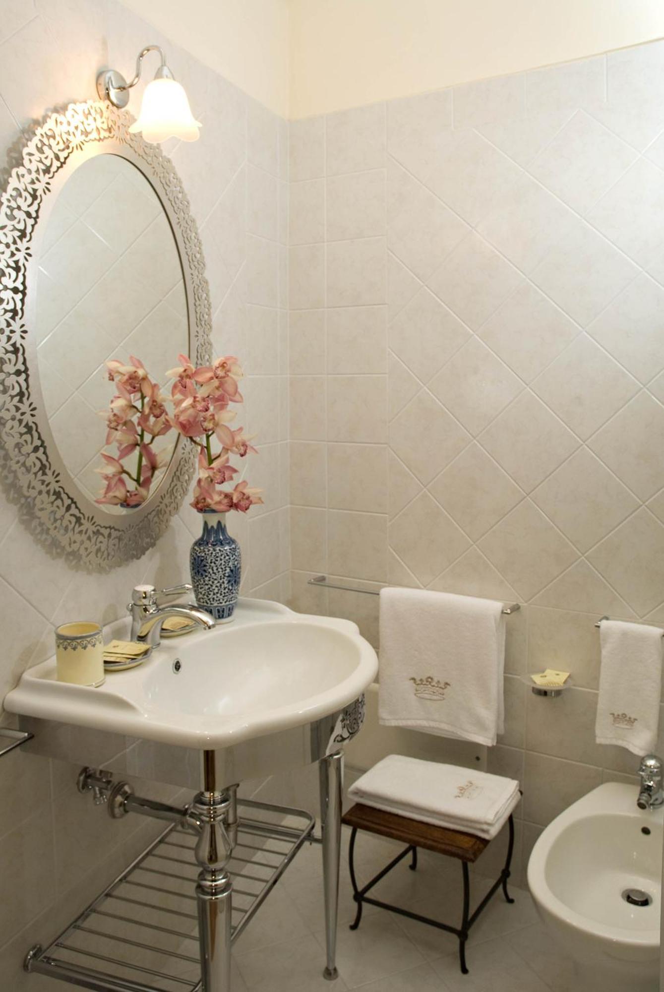 Apartamento Palazzo Bernardini Lecce Exterior foto