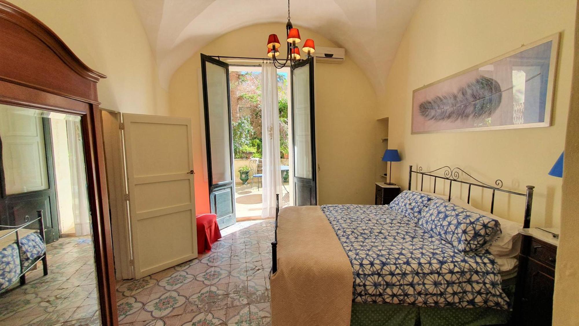 Apartamento Palazzo Bernardini Lecce Exterior foto